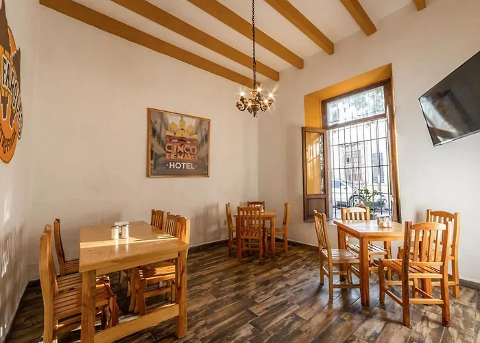 Hotel Meson De Isabel