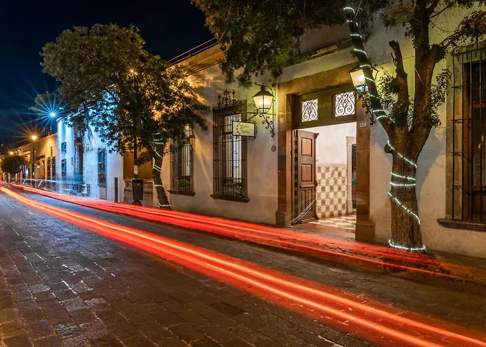 Hotel Meson De Isabel