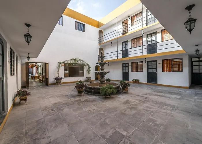 Hotel Meson De Isabel